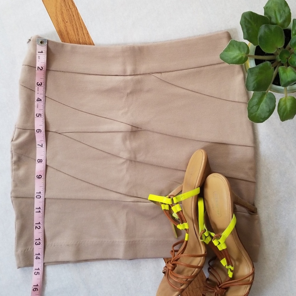 🧡Poof Mini skirt